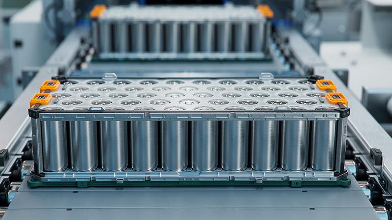 Cylindrical lithium ion batteries